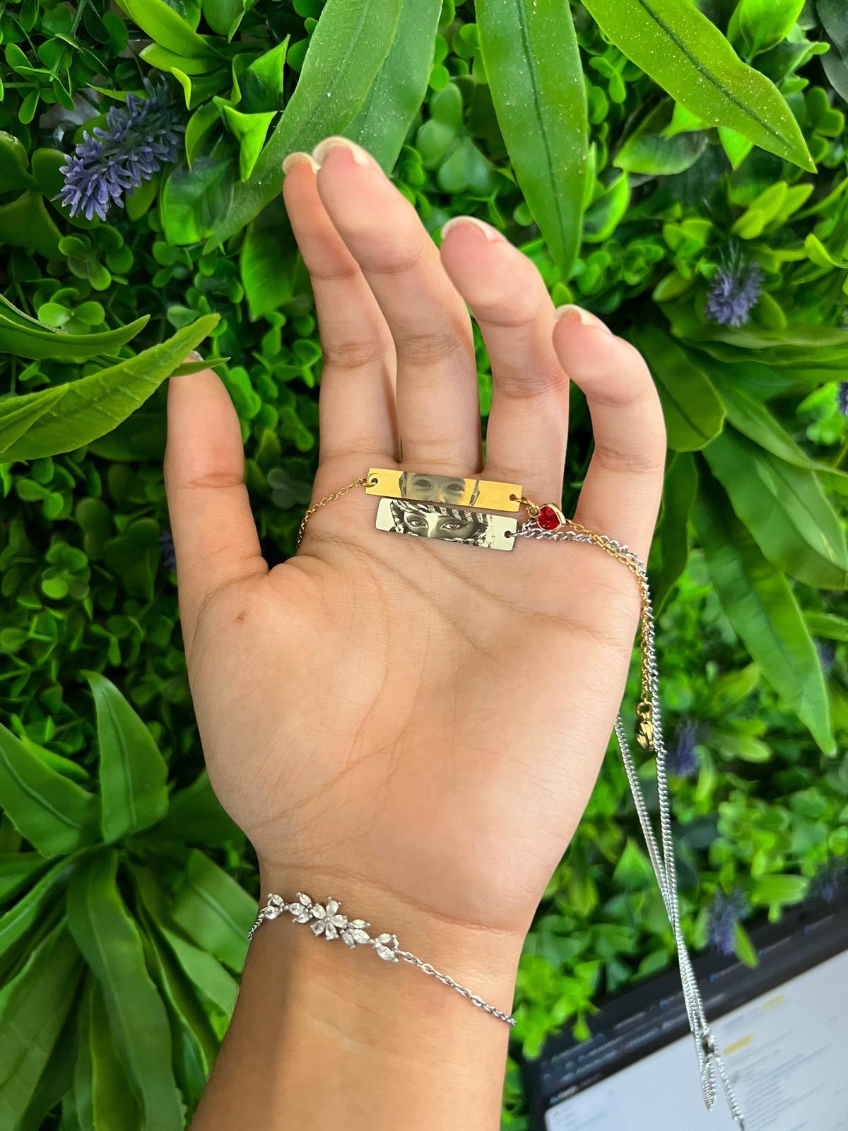 EYES NECKLACE - Image 1
